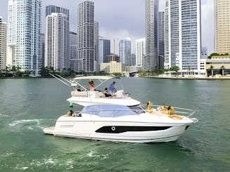 ¡Prestige 420 Flybridge: una nueva era de cruceros lujosos y emocionantes!