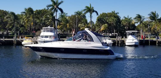  Bachelorette party! Family celebration! 40' Cruisers Yacht.