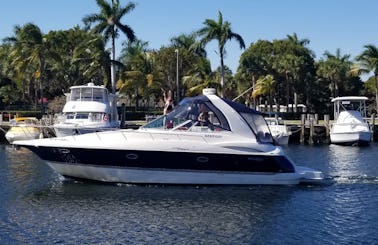 Bachelorette yacht party! Family celebration! 40' Cruisers Yacht. Miami