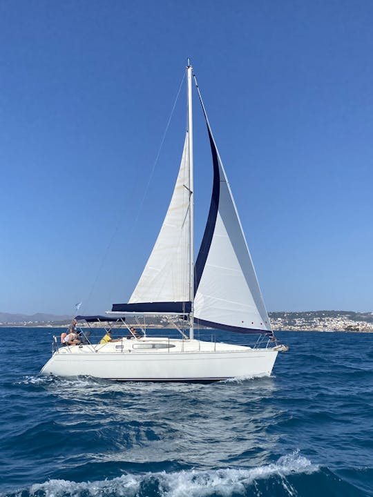 Excursion d'une journée à la Canée à bord du voilier Jeanneau Sun Odyssey 32.2