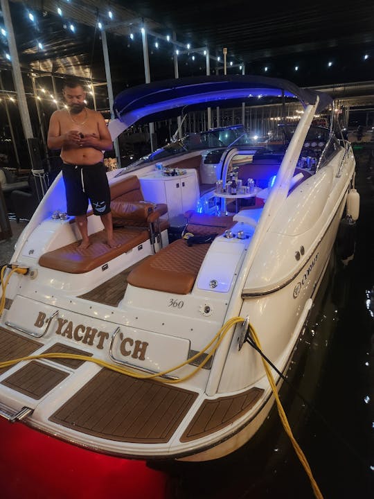 Yatch Life at Lake Ray Hubbard! Come experience a great time on the water!!