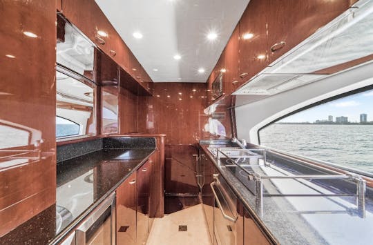 AZIMUT DE 84 PIES | ES PERFECTO PARA CELEBRAR CUMPLEAÑOS, EVENTOS Y DÍAS FESTIVOS.