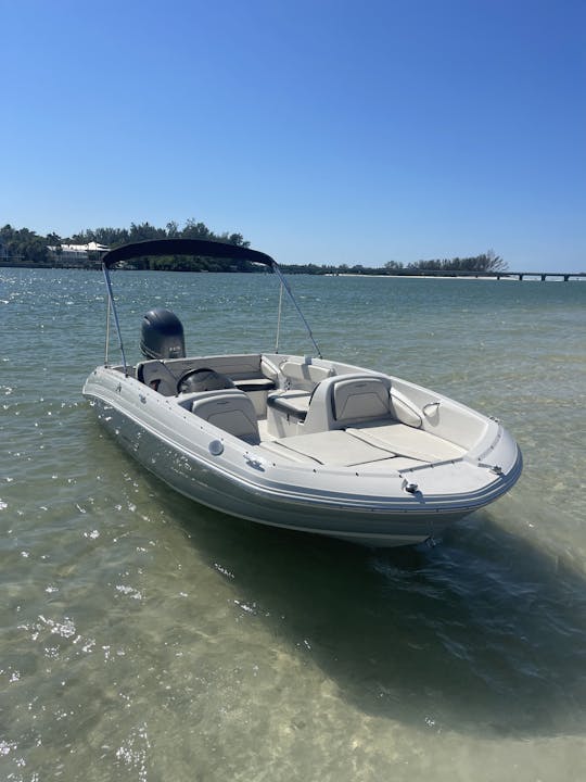 2023 19ft Stingray Deck Boat