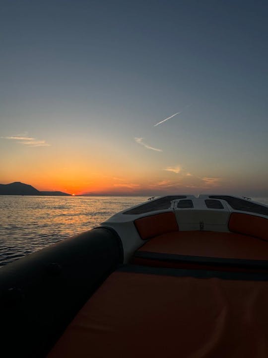 Hire Santorini RIB For 7 Guests
