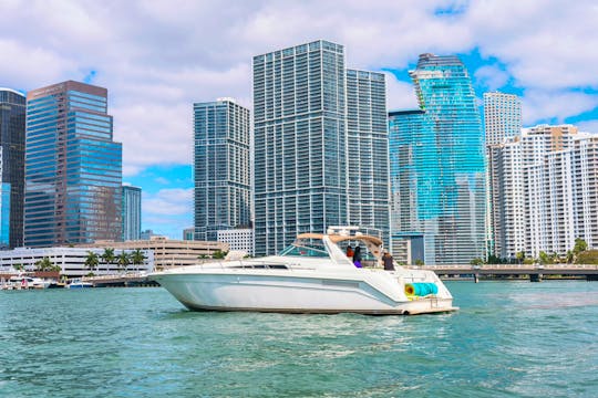 Miami Party Spacious Sea Ray 55' Yatch  -- Jet Ski for FREE --