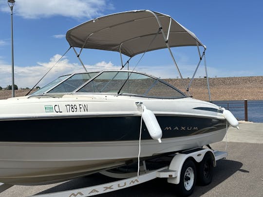 Boat Rental Maxum V8 2100SR, SKI boat with Wakeboard, TUBES, Skis