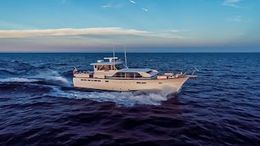Yacht de luxe de 63 pieds - Chris Craft classique au style exquis