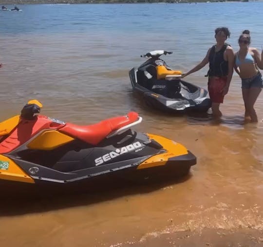 Lake Perris, Jet Ski