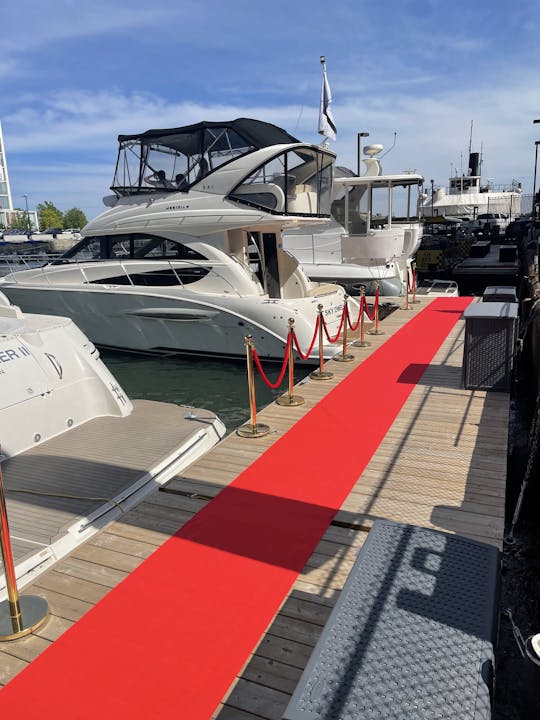 **VIP** Ultra Party Yacht à décorer