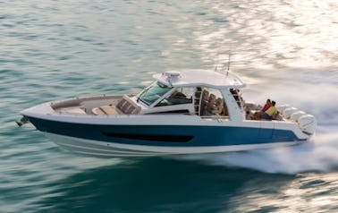 42ft Boston Whaler Outrage Prestige Luxury Boating 