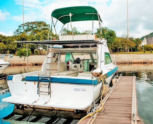 Location de yacht à moteur Caiçara Carbrasmar de 30 pieds à Rio de Janeiro, Brésil