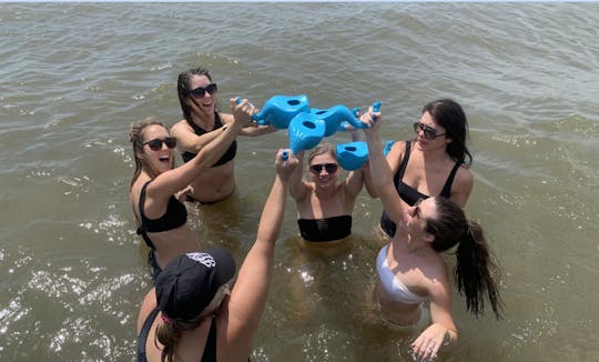 Despedida de soltera, chárter privado BYOB: tu aventura te espera