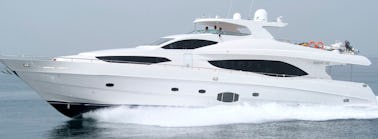 Rent Luxurious 101Ft Majesty Yacht 