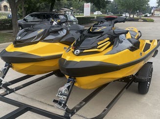 2 Sea-doo's para alugar - 300 HP topo de linha com aparelhos de som em Lake Grapevine