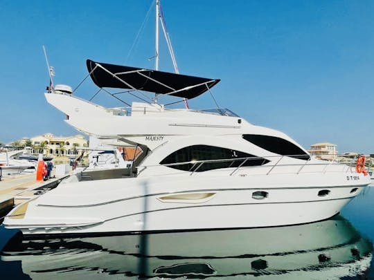 New Majesty 50ft Dubai Marina capacity 13 guest 