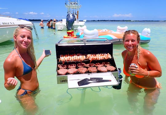 Bar de areia com tudo incluído, mergulho com snorkel, churrasco, passeios turísticos e barco de 26 pés ao pôr do sol