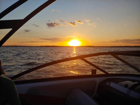 Cruise with a Captain on Lake Byllesby!