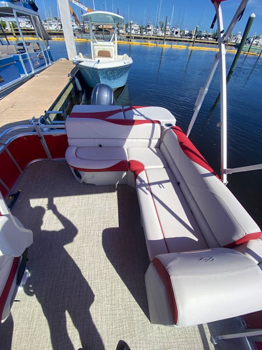 Brand New 2024 Avalon Luxury Pontoon Boat!