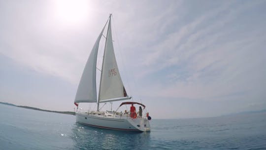 Chárter privado con patrón en Paros Dufour 43