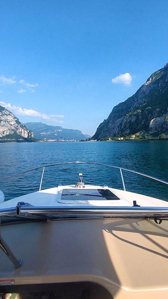 Boat Tour - Sea ray 190 - Lake Como Varenna Bellagio Lecco