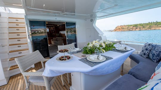 30 m 4 Cabins Luxury Motoryacht