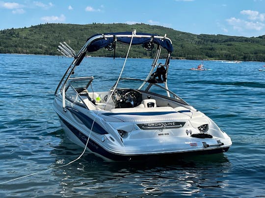 Rent a beautiful wakeboard boat with a skipper for a day on the water. 