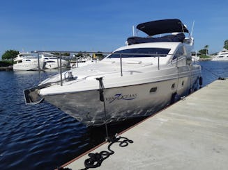 Intermarine 440 44ft Yacht for 15 people in Rio de Janeiro