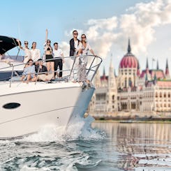 Budapest River Gems – Private Yacht Tour