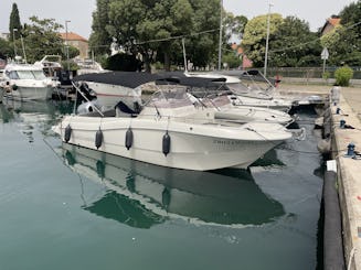 Barco abierto Atlantic Marine 750 para familias en Zadar, Croacia