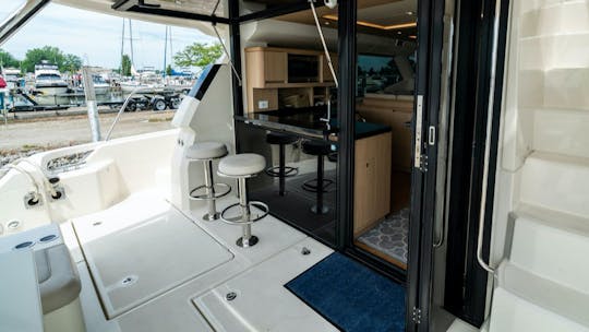 "My Seaside Breeze" Yacht Charter in Tampa, FL