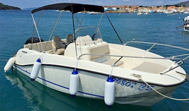 Alquiler de Quicksilver 555 Activ - Mercury 100 en Cres