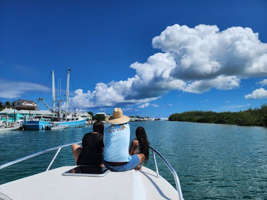 35ft Contender Express, Spanish Wells Charter from Nassau, Bahamas.