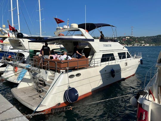 Beyond the Horizon: Tailor-Made Bosphorus Experiences Aboard Our Luxury Yacht!