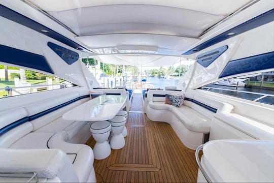 70' Princess - Alquiler de yates en North Bay Village, Florida