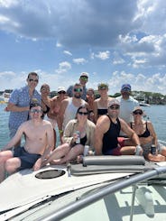 SeaRay 320 Sundancer Yacht -  31st Street Harbor Beach Playpen Chicago