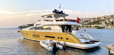Ultra 101ft Luxury Yacht in Bodrum 