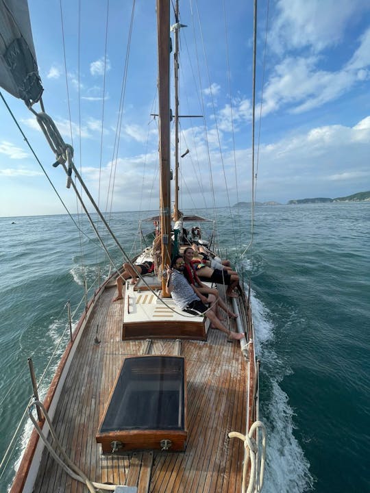 Monocasco de cruzeiro Charter 36' em Santa Marta, Colômbia