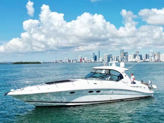 ENJOY MIAMI IN 46FT SUNDANCER WHITEEE!!!