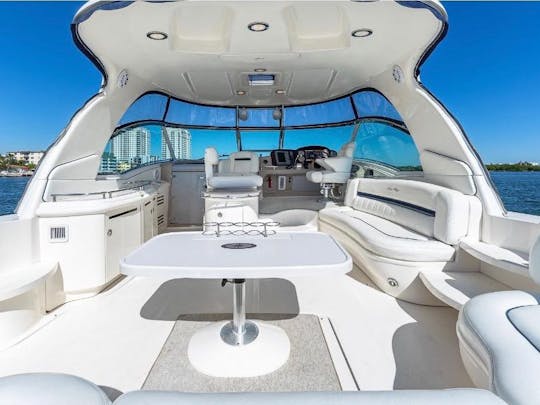 Profitez de Miami avec un yacht Sea Ray de luxe de 55 pouces