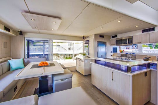 All inclusive crewed yacht charter 58'Luxury Catamaran in Long Beach, California