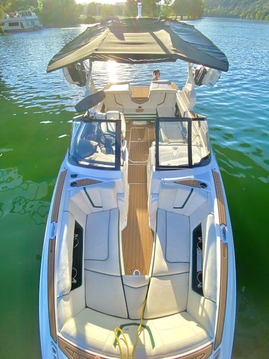 Beautiful Super Air Nautique G23 Ready to Make Your Weekend.