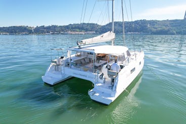 Catamarán de vela Nautitech 40 para alquilar