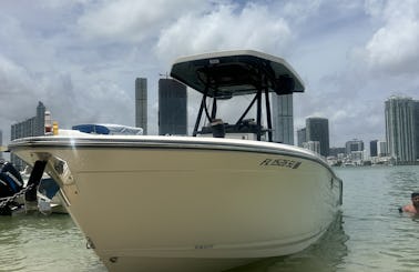 Beautiful 26’ Blackfin For private party, 1 FREE Jetski Included!