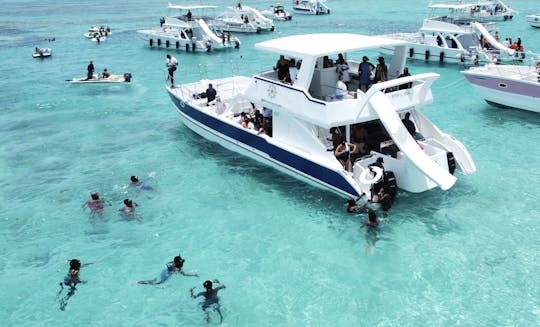 Charter privé de luxe flambant neuf pouvant accueillir jusqu'à 80 personnes à Punta Cana Bavaro