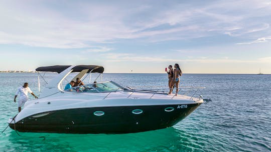 Explore Aruba by Water with Maxum 3100 Yacht!