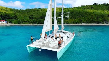 Catamarã de 63' - Navegação de luxo para grupos grandes!