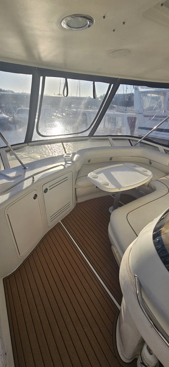 Sea Ray Sedan Bridge 52'
