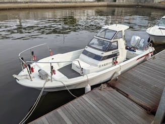 (Short escape from the City) Public fishing boat in Osaka Bay 都市部からアクセス良好！