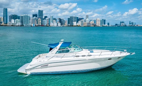 40 Foot Quest Yacht | Miami Beach