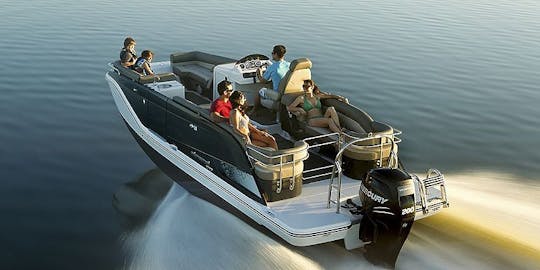 Lake Mohave: Luxury Pontoon Boat for charter! Good for up to 15 people! GB03